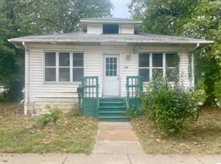 500 S Forest Ave, Carbondale, IL 62901