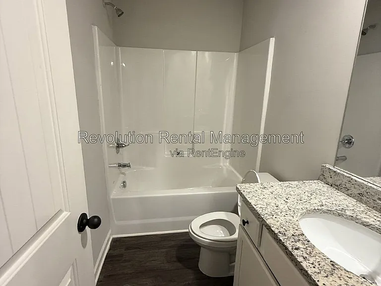 1009 Fable Ln — Photo 22