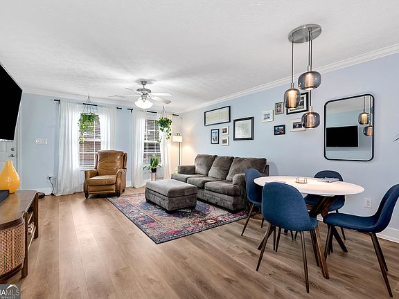 5th image of 105 Westchester Dr APT H10