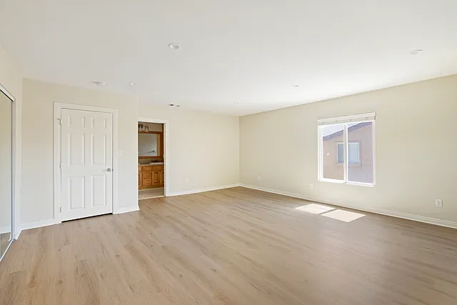 More Master Suite Empty