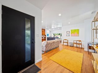 3165 Hermanos St, Pasadena, CA 91107