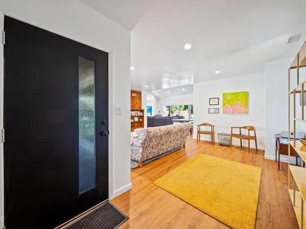 3165 Hermanos St, Pasadena, CA 91107