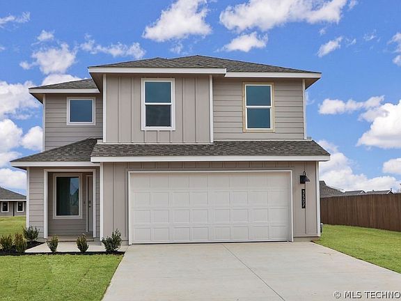 3rd image of 3507 N 35th Ct