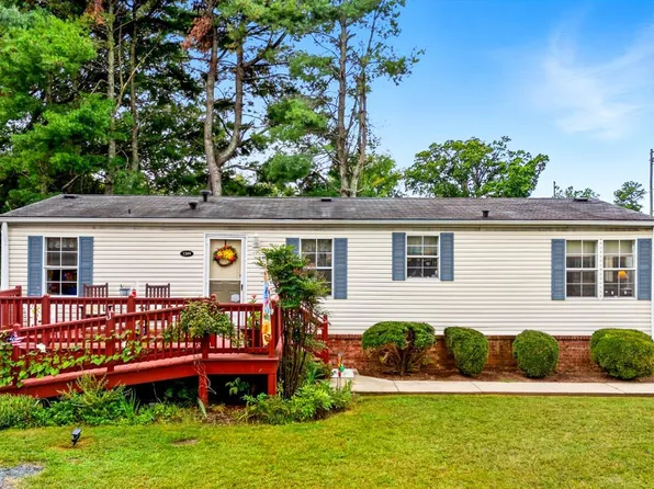 1289 Confederate Blvd, Appomattox, VA 24522