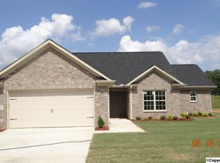 111 Huntview Dr SE, New Hope, AL 35760