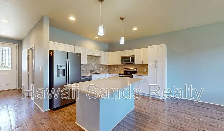 801 Kakala St #304 — Photo 2