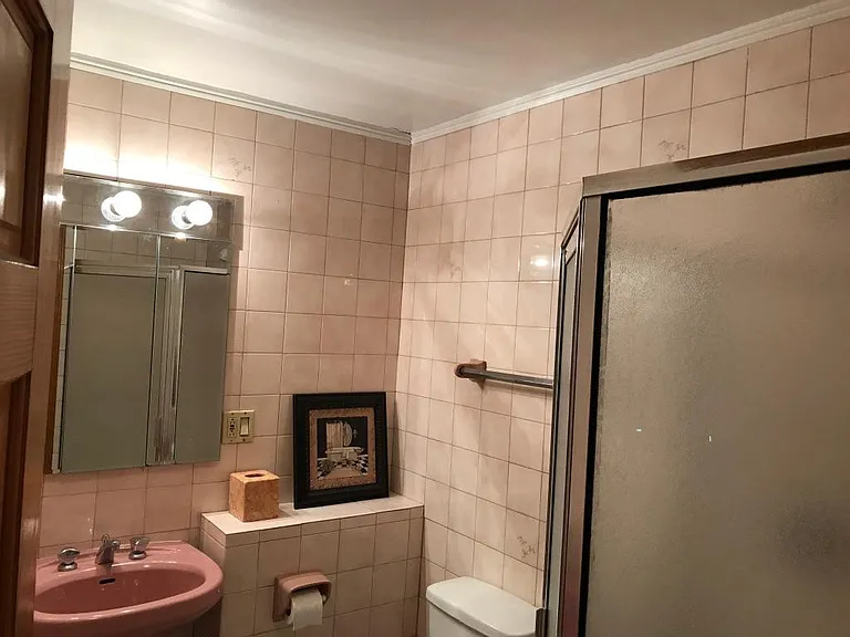 32 Cunard St #1 — Photo 8