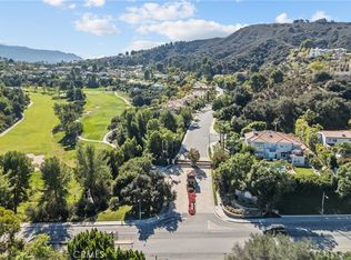 3450 Malaga Ct, Calabasas, CA 91302