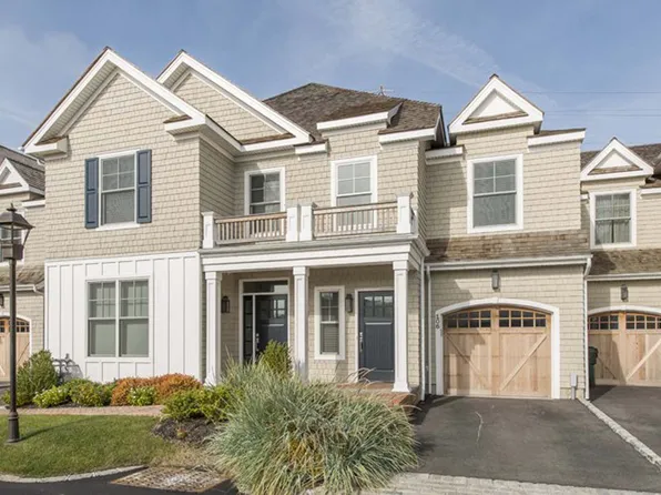 106 High Pond Ln, Southampton, NY 11968