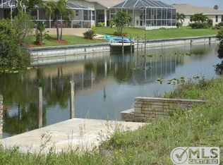 1206 SW 2nd Pl, Cape Coral, FL 33991