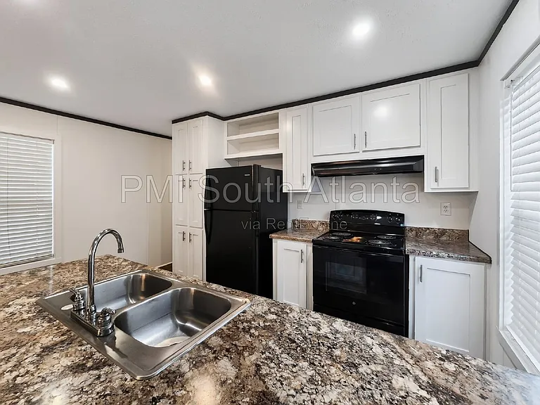 2621 Jeffersonville Rd #23 — Photo 8