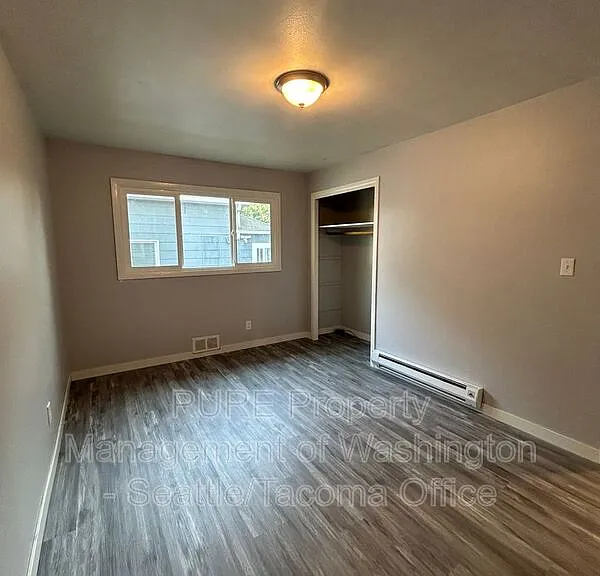 721 S Ainsworth Ave — Photo 5