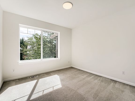 4th image of 27419 237th Ave SE