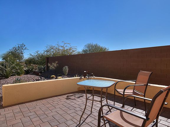 3rd image of 2852 N PRINCETON Drive
