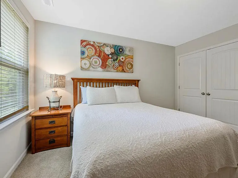 155 Rossell Park Cir — Photo 33