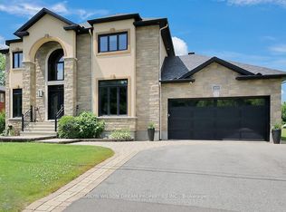 1419 Balmoral Dr, Ottawa, ON K1V1E2