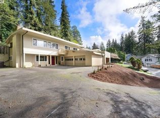 1896 Kingwood Ave, Coos Bay, OR 97420