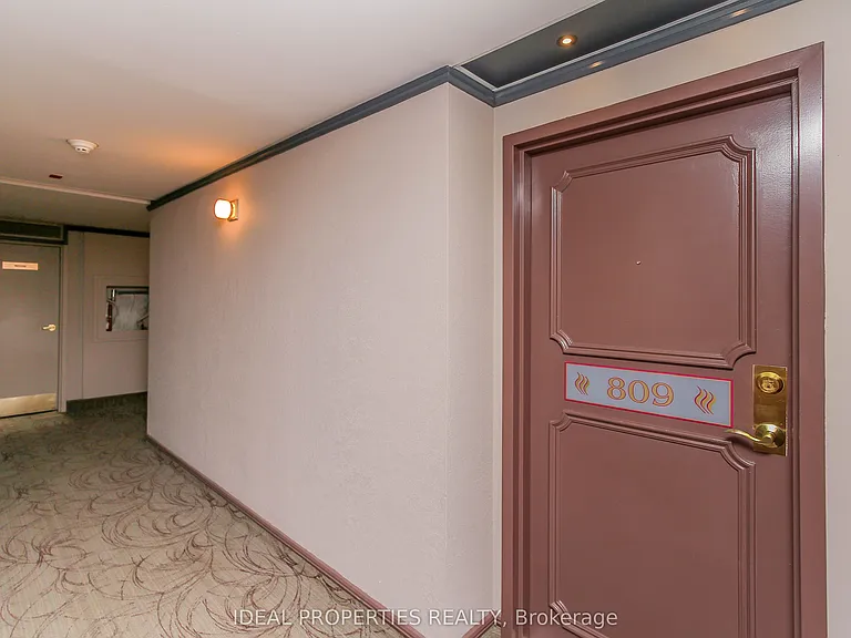 100 Grant Carman Dr N #809 — Photo 10