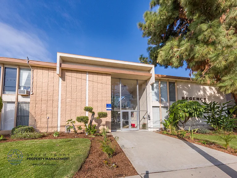 15205 Raymond Ave — Photo 17