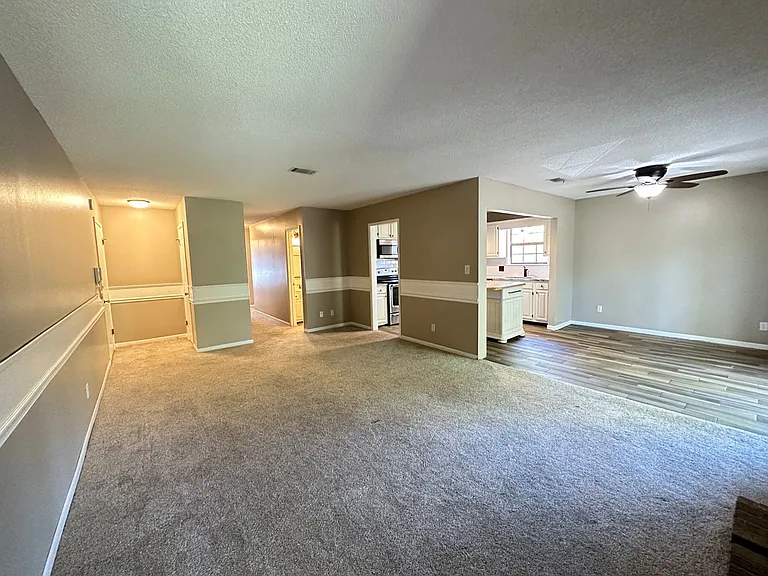 4831 E Olive Rd #4D — Photo 3