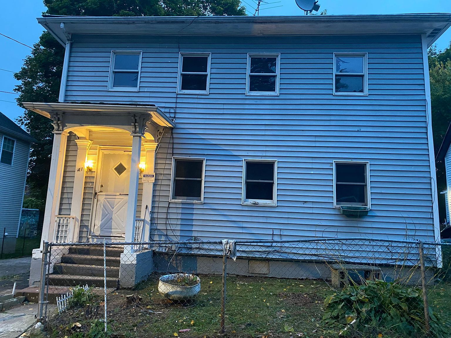 41 Loomis St FLOOR 2, Hartford, CT 06120 Zillow