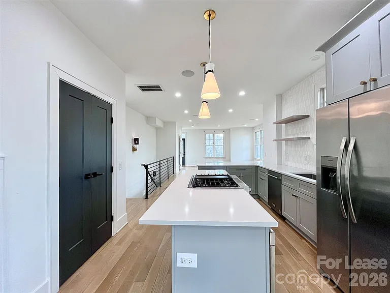 614 West Blvd — Photo 11