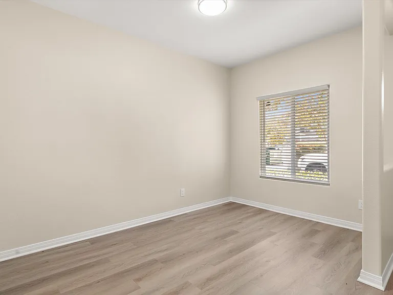 Lighthouse Townhomes — Photo 29