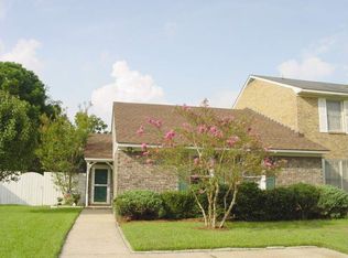 4352 Purdue Dr, North Charleston, SC 29418