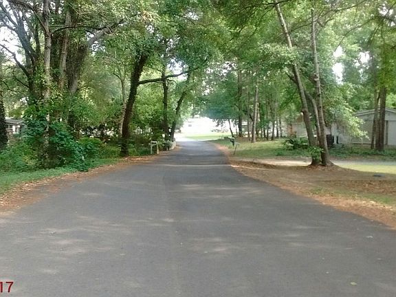 4th image of 2113 Foshalee Dr