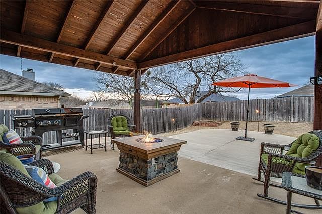 1st image of 6003 Garden View Dr
