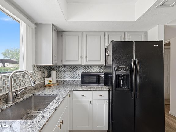 5th image of 8651 E ROYAL PALM Road #133
