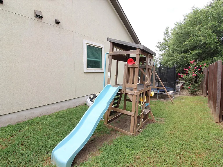 5800 Viejo Dr — Photo 19