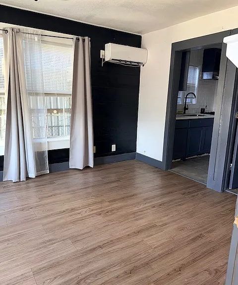 512 Dell Ct #3 — Photo 5