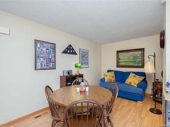 3rd image of 466 East St APT 18