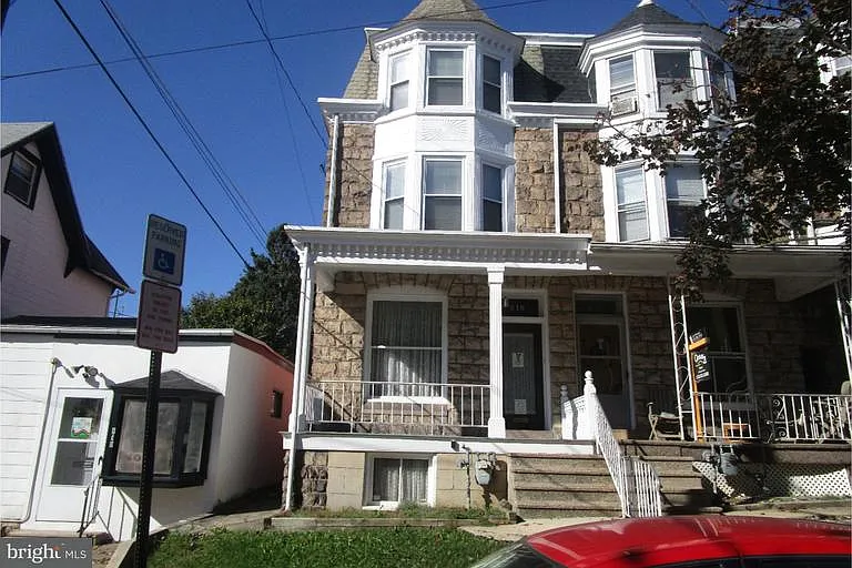 816 N 2nd St photo 1