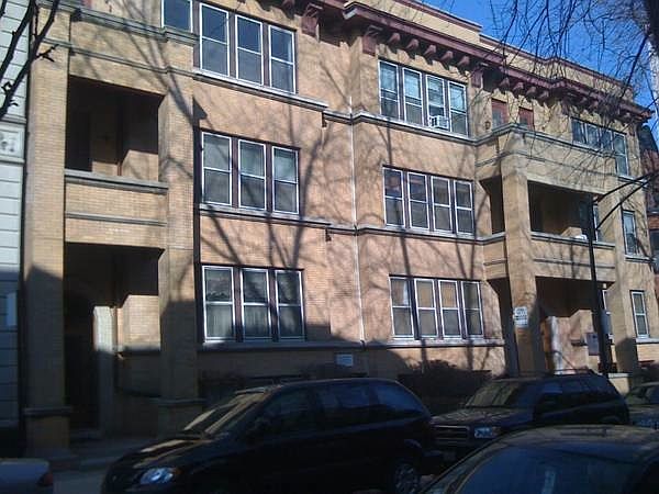 1st image of 436 W Roslyn Pl APT 3