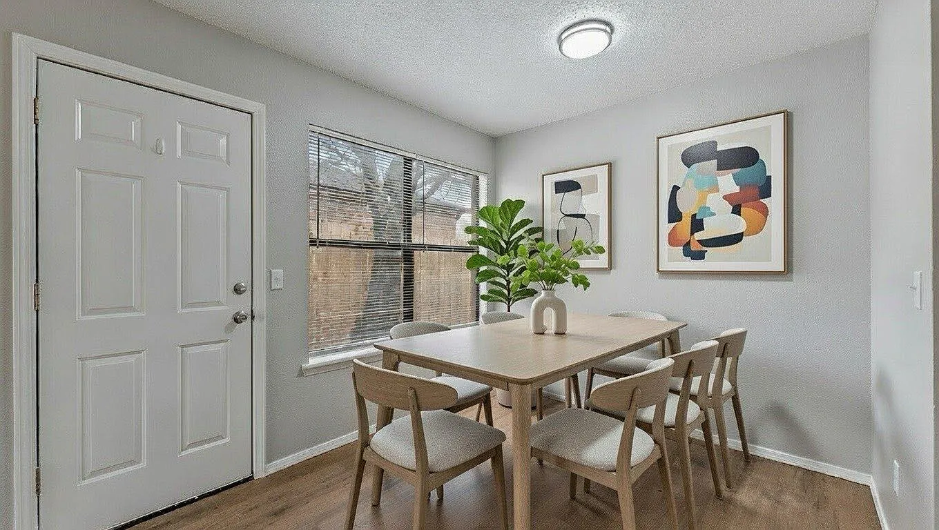 2 bed, 1100 sqft, $1,450 — Photo 3