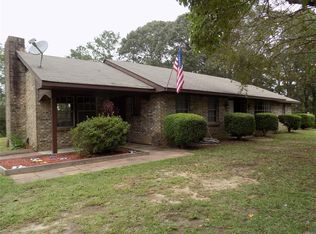 2185 Airport Rd, Deatsville, AL 36022
