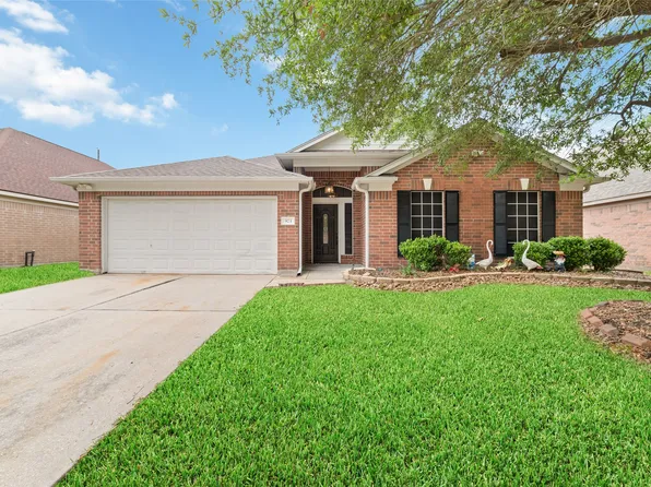 923 N Sky Dr, Houston, TX 77073