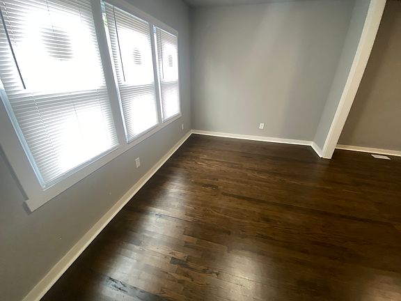 3rd image of 3809 Pennsylvania St