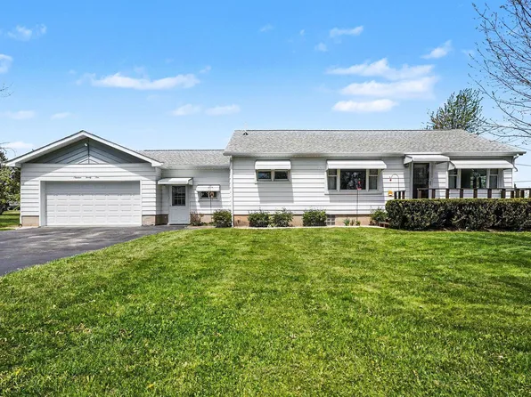 1921 N Huron Rd, Tawas City, MI 48763