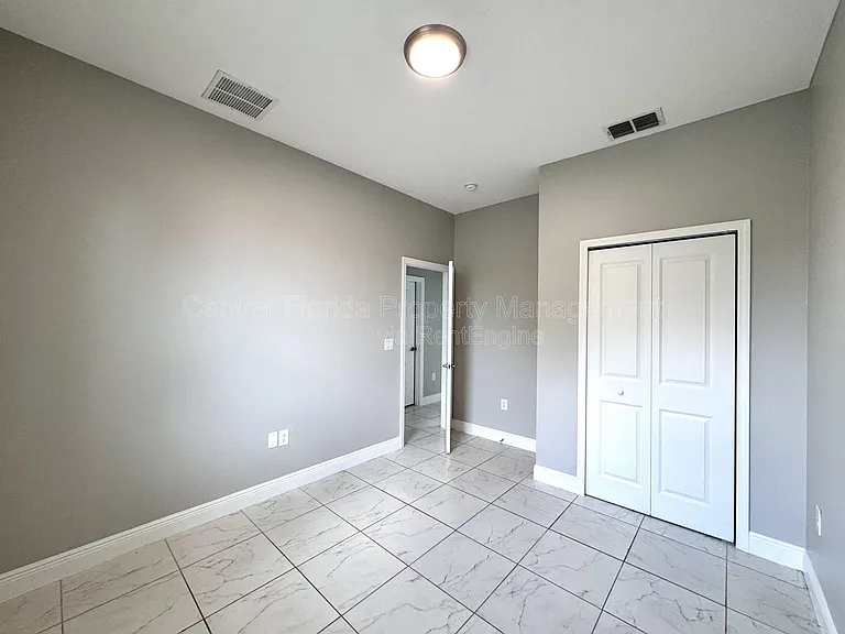 1389 Worthington Dr — Photo 13