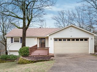 17 Stoney Ridge Ln, Maumelle, AR 72113