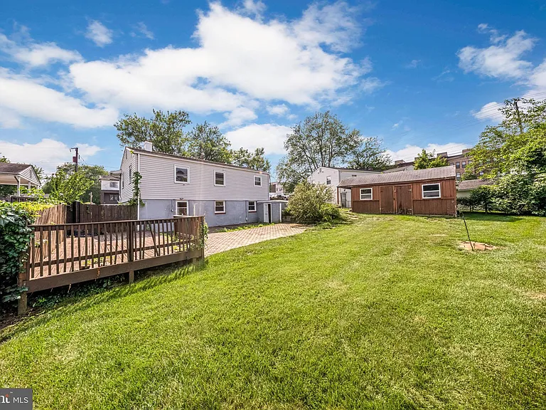 7411 Tillman Dr — Photo 48