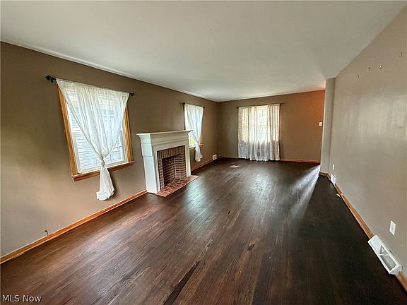 2nd image of 1222 Euclid Ave