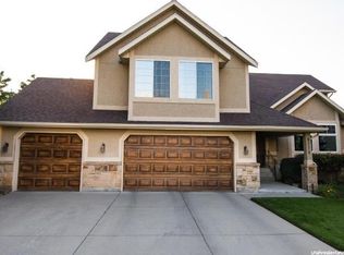 9224 Stone Pointe Pl, Sandy, UT 84093