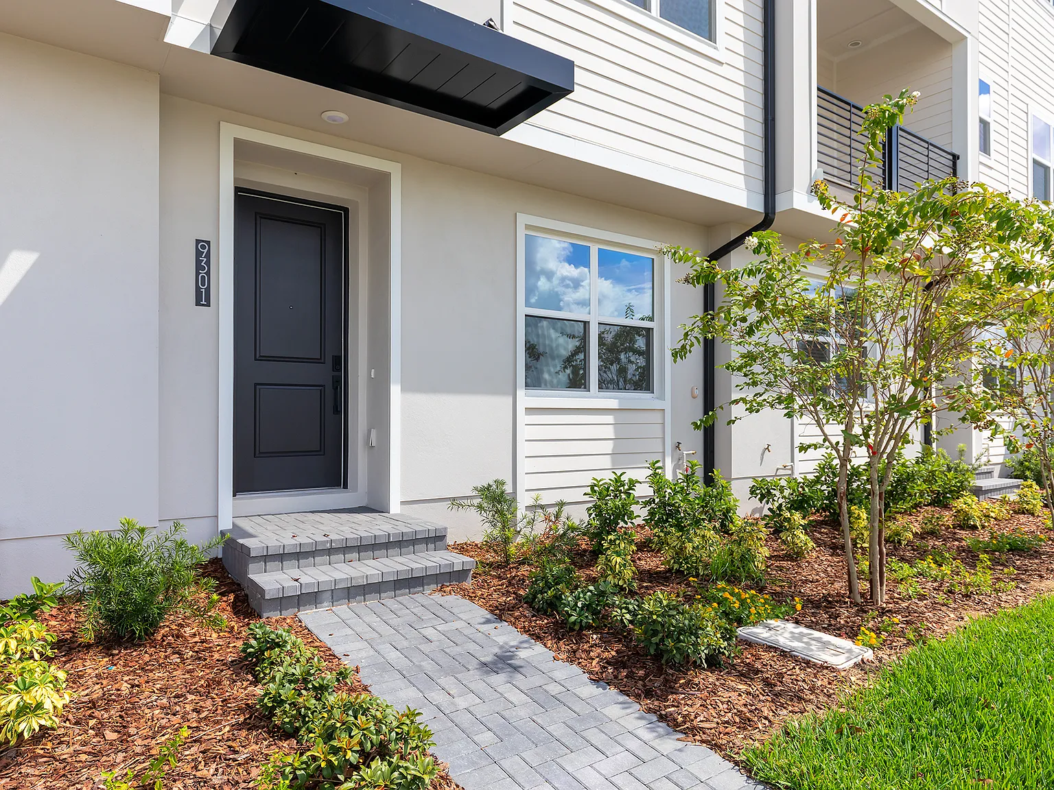 3 bed, 1867 sqft, $4,485 — Photo 4