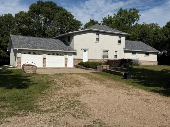 650 30th Ave NW, Clontarf, MN 56226