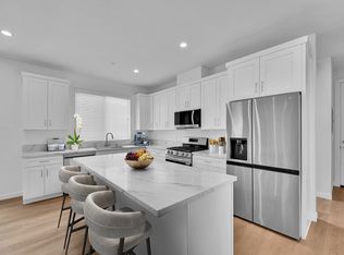 Silver, North Hills, CA 91343