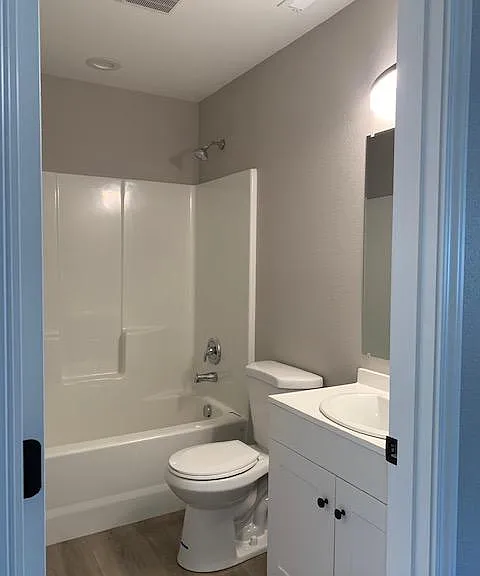 419 NW 5th Ave #B — Photo 6